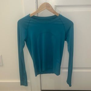 Lululemon Swiftly Tech Long Sleeve, Race Length, Size 6